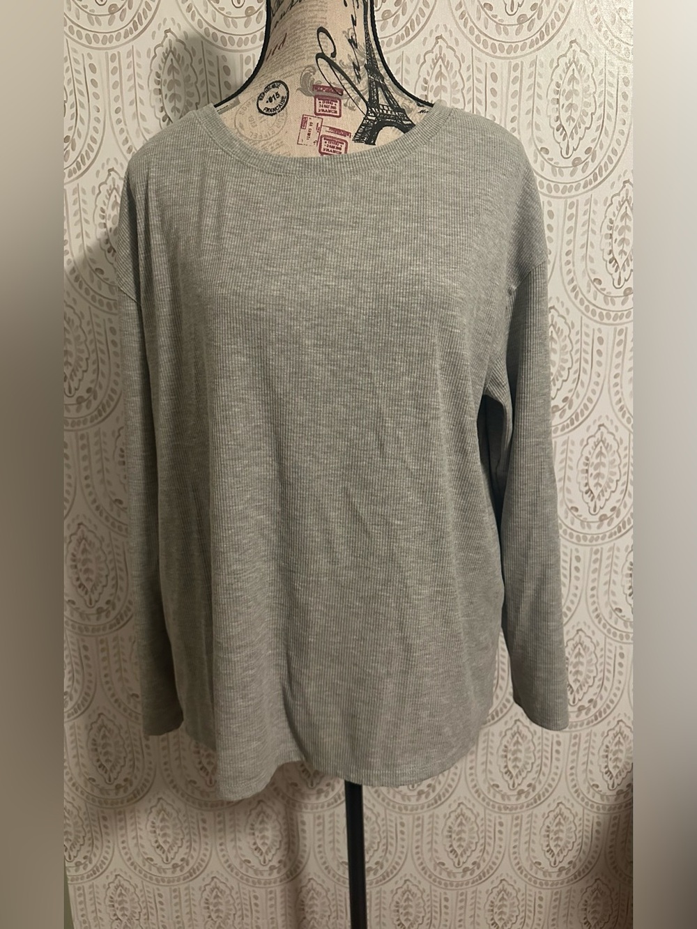 Caslon Long-Sleeve Ribbed Tee — Light Gray